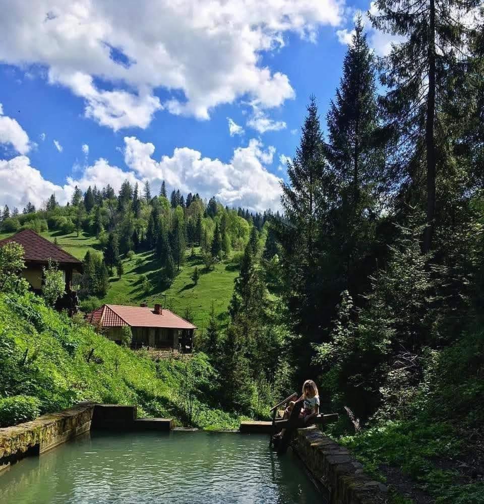 Hotel Лісова Казка Slawske Exterior foto